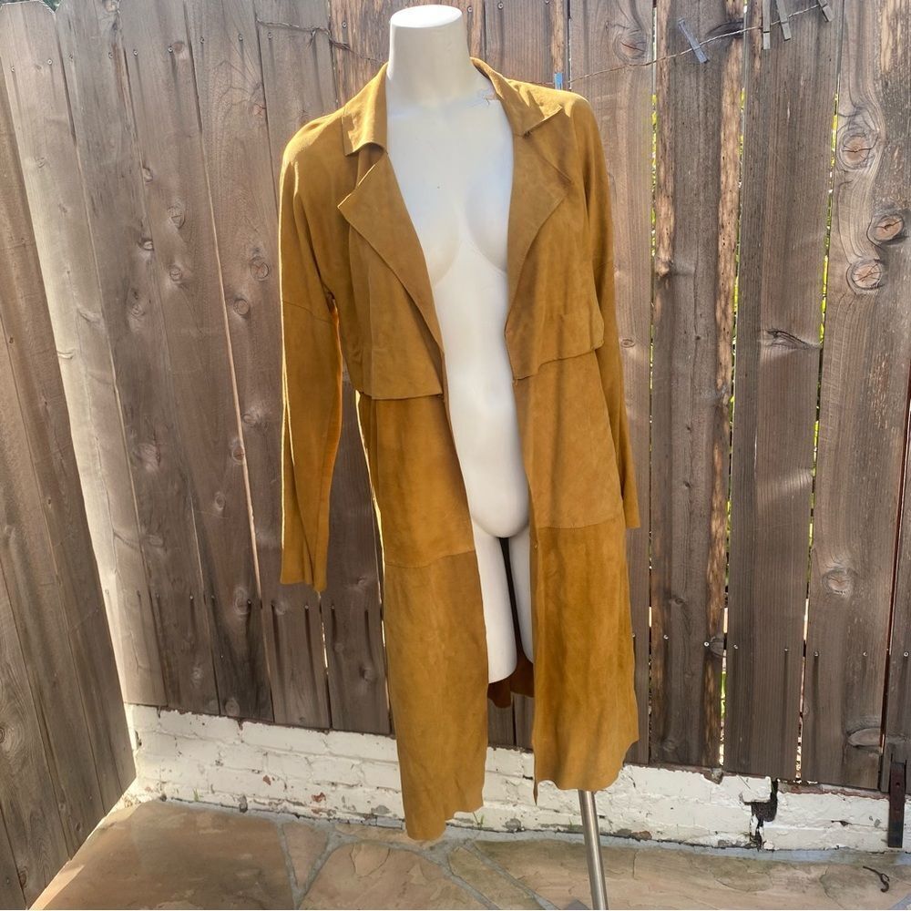 Linea Pelle suede trench camel small 
Size: S - Picture 8 of 16